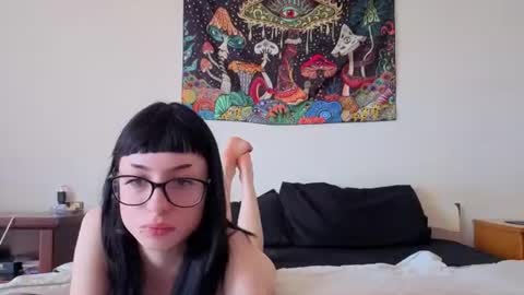 Snapshot of jadedolli chatting on 6, 7, 2026 19y HORNY COUPLE online show from 6, 7, 2026