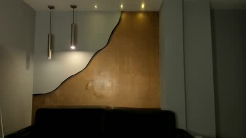 JADE EVANS online show from 9, 4, 2026