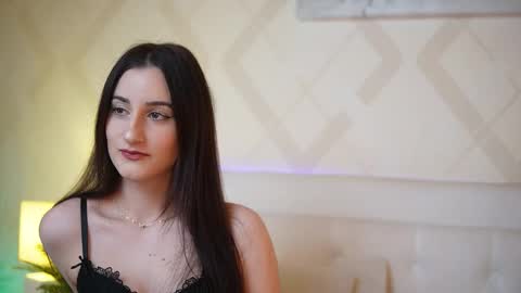  Jade  online show from 23, 11, 2025