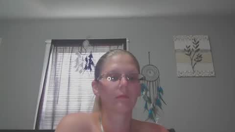 JadeLuv online show from 5, 6, 2026