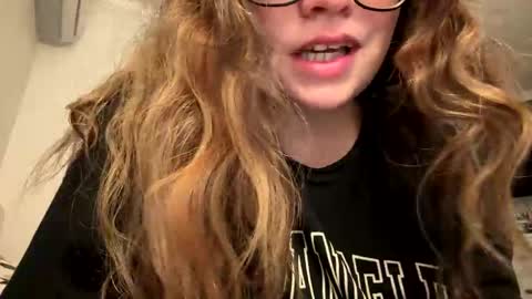 jademonroe0522 online show from 3, 11, 2025