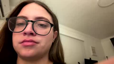 jademonroe0522 online show from 6, 11, 2025