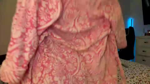 Snapshot of jademonroe0522 chatting on 2, 2, 2026 jademonroe0522 online show from 2, 2, 2026