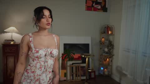 Snapshot of jadeperez_ chatting on 10, 1, 2025 Jade online show from 10, 1, 2025