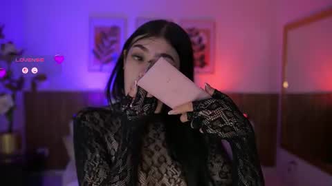 Jade Summer online show from 9, 7, 2026