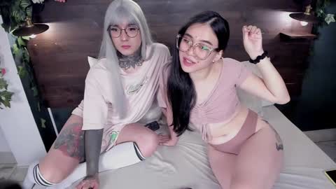 Snapshot of jadeykhada chatting on 31, 1, 2025 Jade  Khada online show from 31, 1, 2025