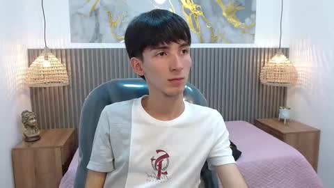 Snapshot of jake_evanss_ chatting on 14, 11, 2025 JAKE online show from 14, 11, 2025