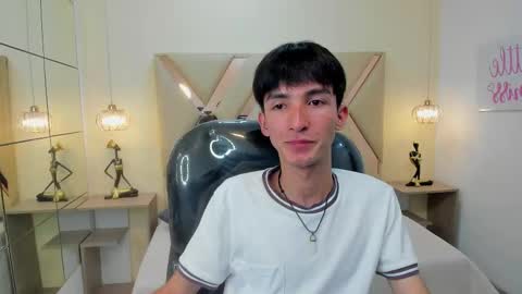 Snapshot of jake_evanss_ chatting on 22, 11, 2025 JAKE online show from 22, 11, 2025