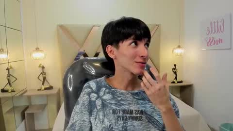 Snapshot of jake_evanss_ chatting on 26, 11, 2025 JAKE online show from 26, 11, 2025