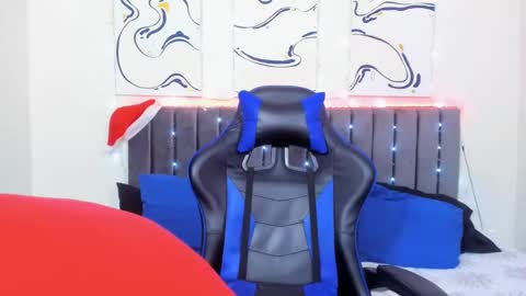 Hi guys im new 3 online show from 27, 12, 2024