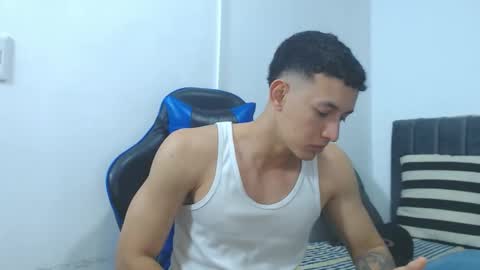 Snapshot of jake_shadow14 chatting on 26, 2, 2026 Hi guys im new 3 online show from 26, 2, 2026