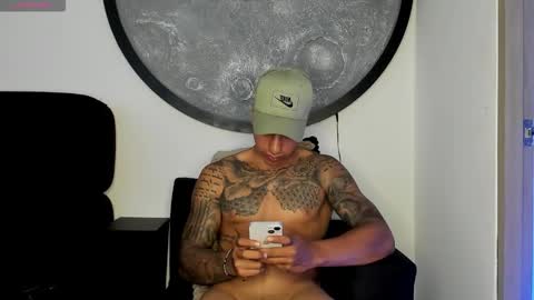 Snapshot of jakee_brown chatting on 6, 2, 2026 Santiago online show from 6, 2, 2026