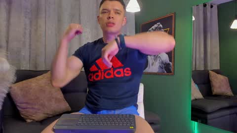 Snapshot of jakee_tyler chatting on 13, 12, 2024 Jake Tyler online show from 13, 12, 2024