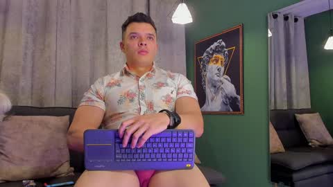 Snapshot of jakee_tyler chatting on 19, 12, 2024 Jake Tyler online show from 19, 12, 2024