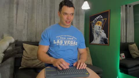 Snapshot of jakee_tyler chatting on 5, 2, 2025 Jake Tyler online show from 5, 2, 2025