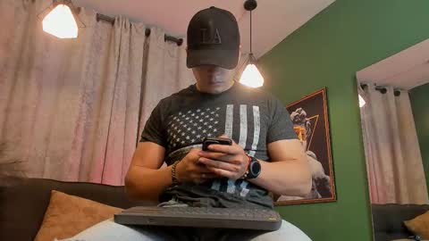 Snapshot of jakee_tyler chatting on 8, 9, 2025 Jake Tyler online show from 8, 9, 2025