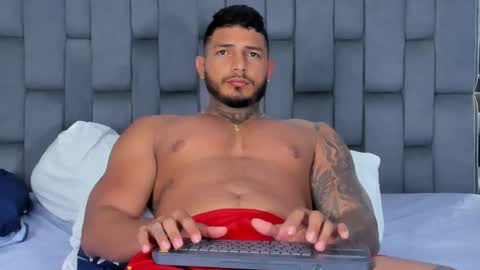 Snapshot of jaketayler10 chatting on 11, 2, 2025 my name is sebas If you come here dont hesitate to say hello Im a guy who really likes having conversations and having hot online show from 11, 2, 2025