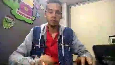 jalfredo5 online show from 9, 3, 2025