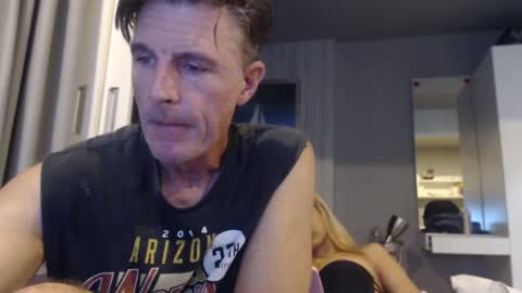 Snapshot of jam_on_it chatting on 1, 3, 2025 JAM online show from 1, 3, 2025