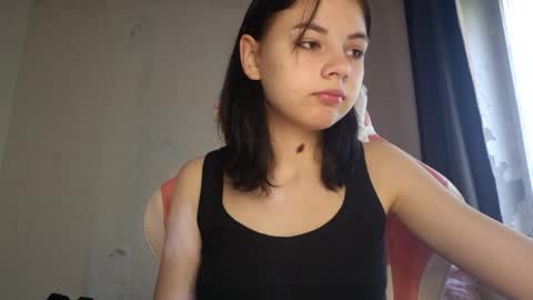 Mila online show from 4, 6, 2026