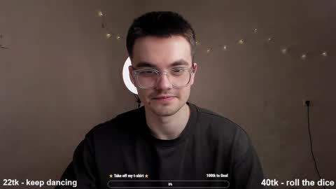 Snapshot of jame_flow chatting on 25, 2, 2025 Hey there Im Jame online show from 25, 2, 2025