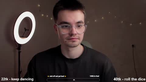 Snapshot of jame_flow chatting on 26, 2, 2025 Hey there Im Jame online show from 26, 2, 2025