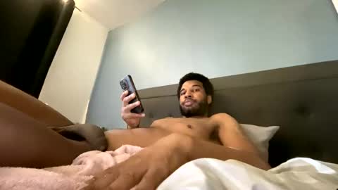 Snapshot of jamelw31 chatting on 19, 12, 2024 Naughty Jamel online show from 19, 12, 2024