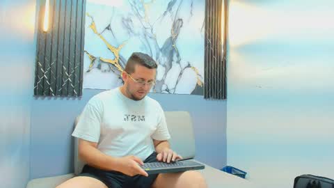 James online show from 6, 4, 2026