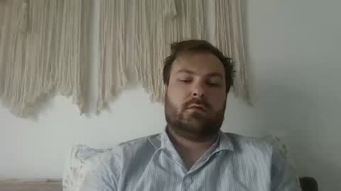 Snapshot of james_heron chatting on 28, 4, 2026 James Heron online show from 28, 4, 2026