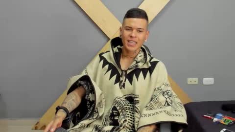 Snapshot of jamesinked_ chatting on 19, 12, 2024 Jamesinked  online show from 19, 12, 2024