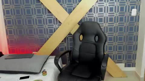 Snapshot of jamesinked_ chatting on 7, 1, 2025 Jamesinked  online show from 7, 1, 2025