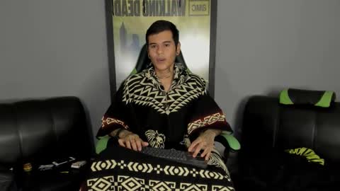 Snapshot of jamesinked_ chatting on 8, 3, 2025 Jamesinked  online show from 8, 3, 2025