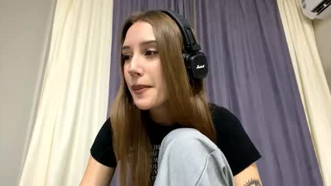 Milena online show from 11, 9, 2025