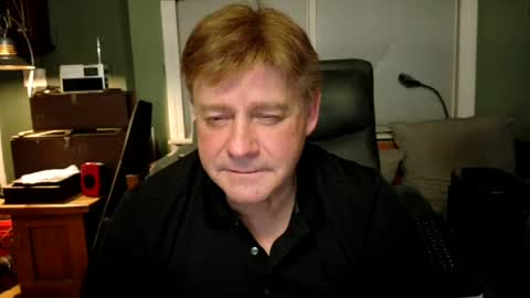 Snapshot of jamesxxxcam chatting on 2, 12, 2024 James online show from 2, 12, 2024