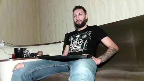 Robbie online show from 2, 3, 2025