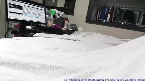 Snapshot of jamwarnerone chatting on 5, 3, 2025 Bootyshows online show from 5, 3, 2025