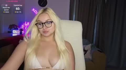 Snapshot of janemiss chatting on 29, 6, 2026 Jane online show from 29, 6, 2026