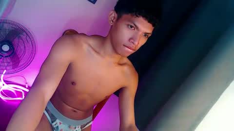 janlloyd04 online show from 9, 3, 2026