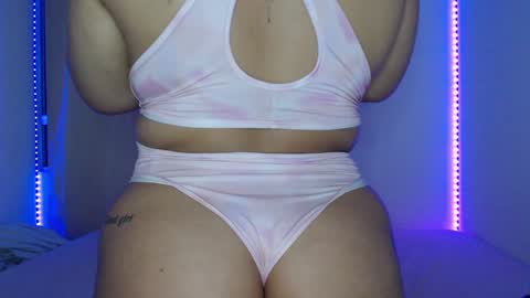 Snapshot of janne_1 chatting on 11, 1, 2025 Janne online show from 11, 1, 2025