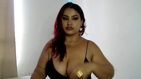 Snapshot of janne_1 chatting on 12, 1, 2025 Janne online show from 12, 1, 2025