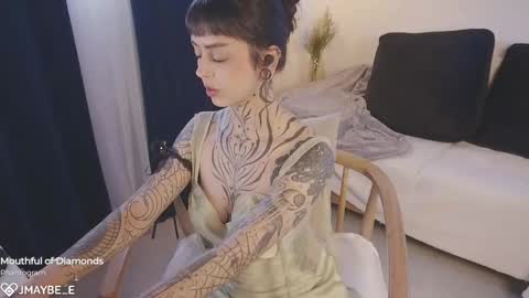   jmaybe e online show from 9, 10, 2025