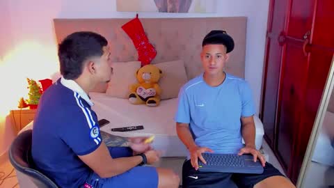 janomar01 online show from 23, 11, 2025