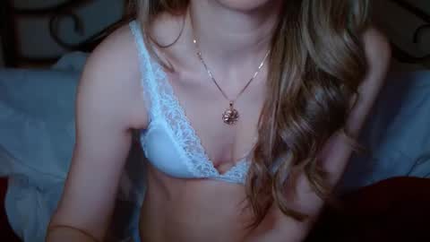 Snapshot of januarydaze chatting on 22, 2, 2026 the small pp whisperer ball puncher online show from 22, 2, 2026