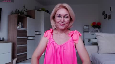 Jasmin room for people 40 online show from 27, 10, 2025