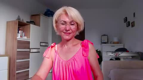 Jasmin room for people 40 online show from 4, 6, 2026