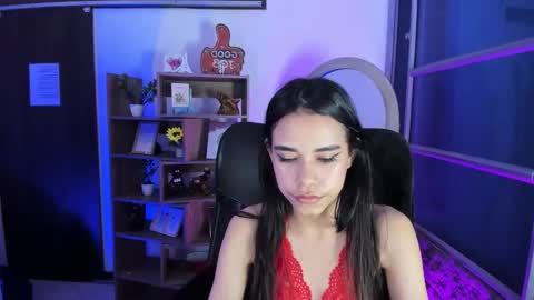 Snapshot of jasmin_skinny chatting on 5, 12, 2025 jasmin_skinny online show from 5, 12, 2025