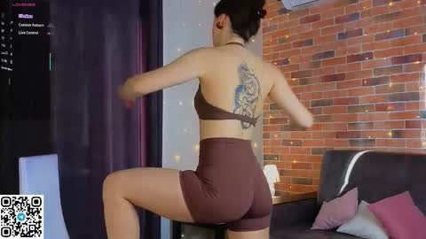 Chloe online show from 16, 12, 2025