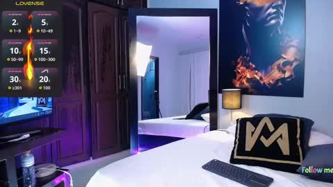 Instagram jasminecampbell1  online show from 15, 11, 2025