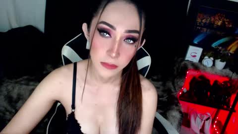 lavander  not for free show  online show from 14, 2, 2025