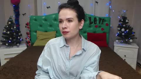 JasmineKouch online show from 12, 1, 2026